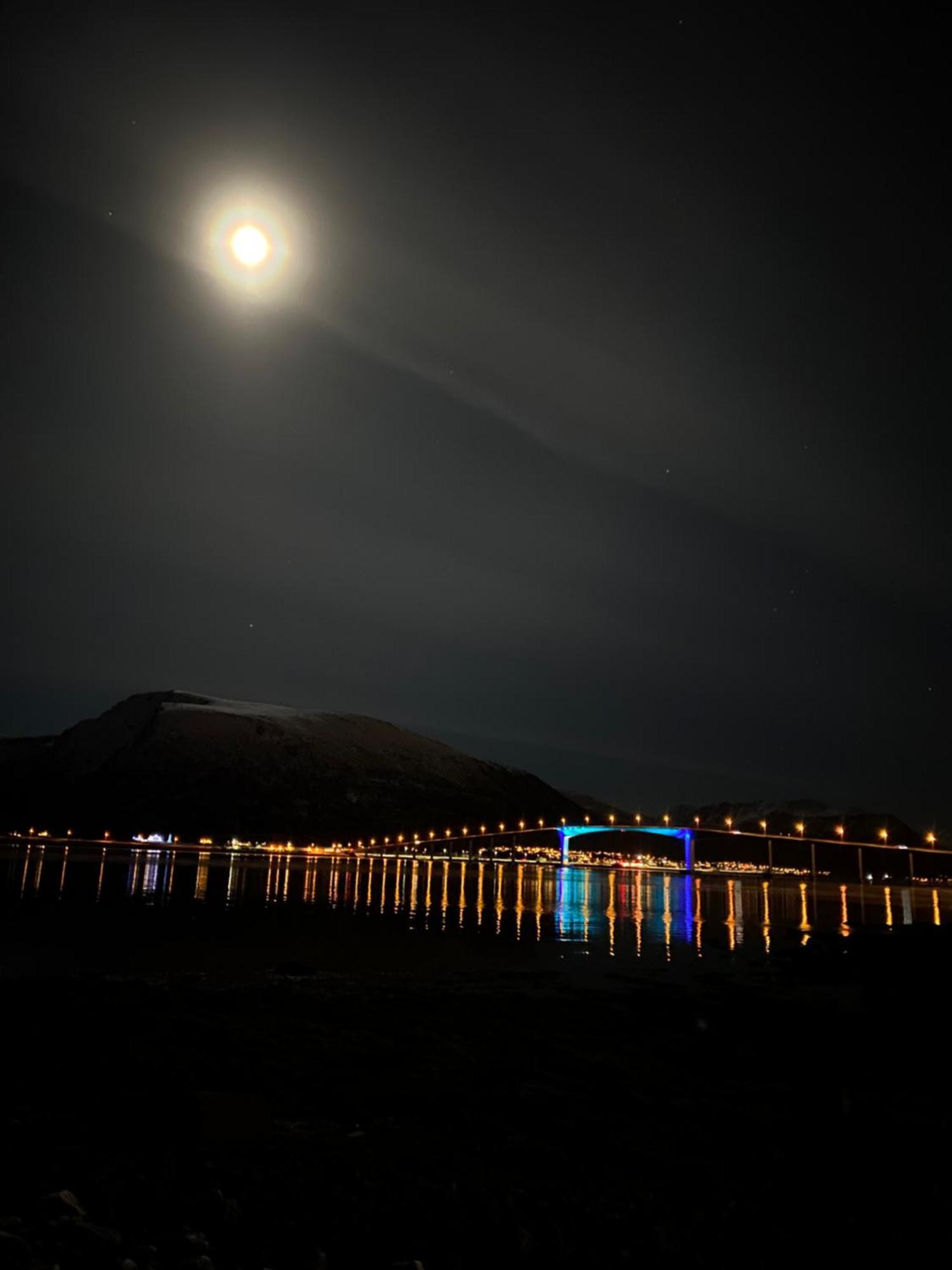 Sortland Camping Og Motell As Buitenkant foto