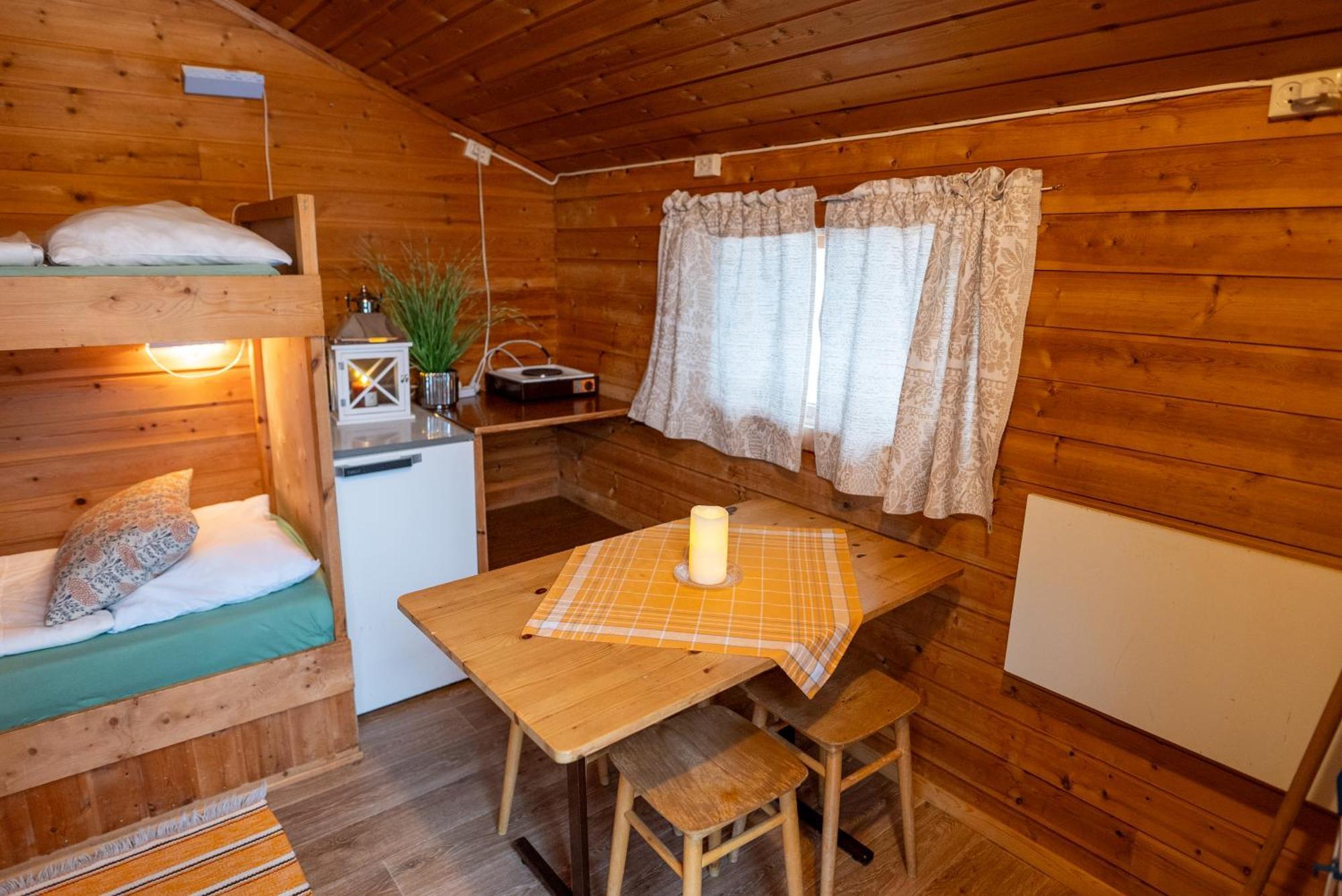 Sortland Camping Og Motell As Buitenkant foto
