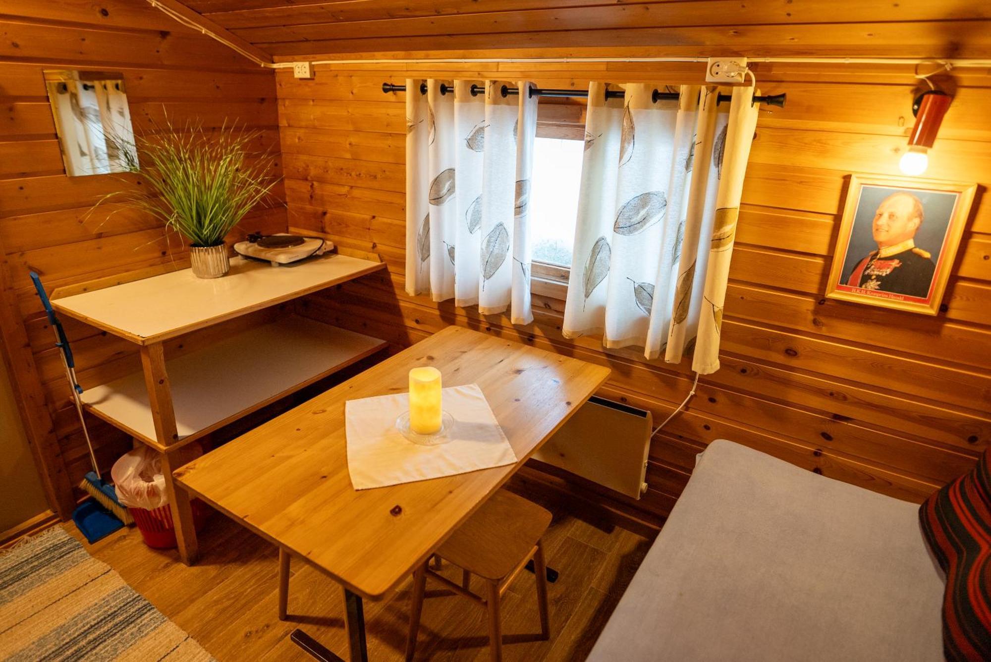 Sortland Camping Og Motell As Buitenkant foto